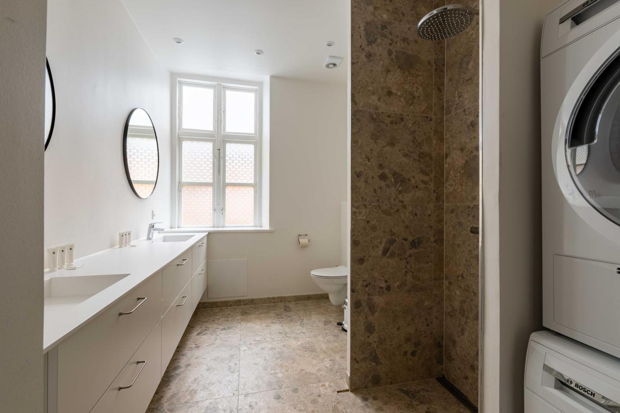 Rare 4Br Apartment W Unique Details In Cph City Копенгаген Екстер'єр фото